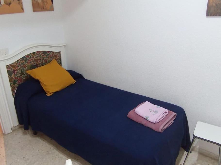 Apartamento Plaza Toros Севиля Екстериор снимка