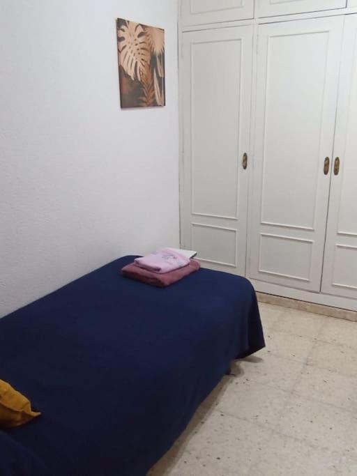 Apartamento Plaza Toros Севиля Екстериор снимка